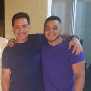 Meet your Posher, Carlos